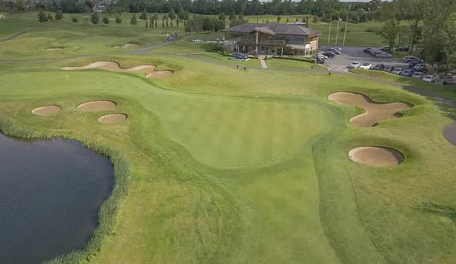 Castleknock Golf Club, Dublin, photo 1