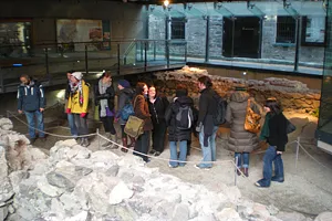 Hall of the Red Earl, Co. Galway, photo 1